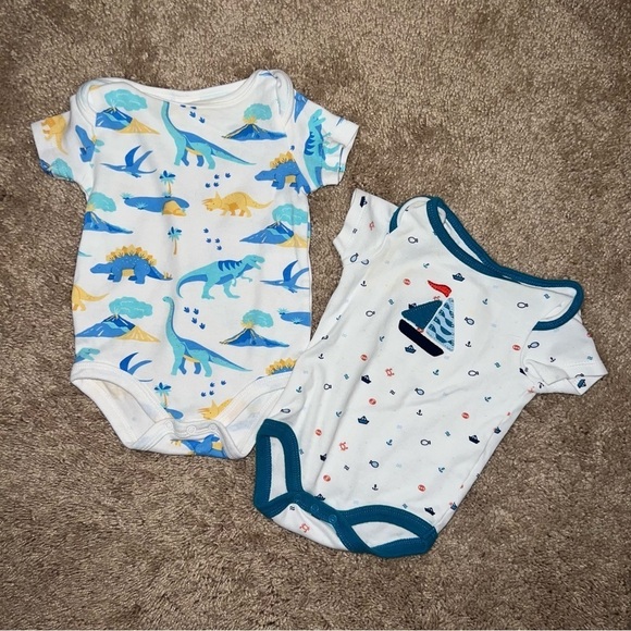 Starting Out Set of Boys Short Sleeved Onesies Sizes 3 & 6 Months - Picture 7 of 7